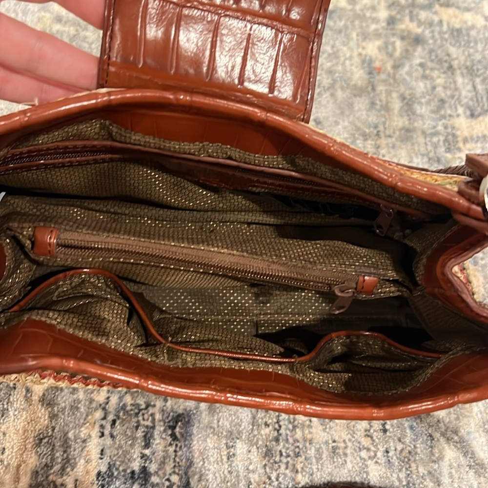 Marc Chantal M.C. Purse - Picture 7 of 13